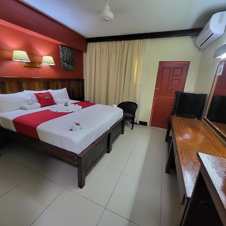 Caye Caulker Plaza Hotel 外观 照片