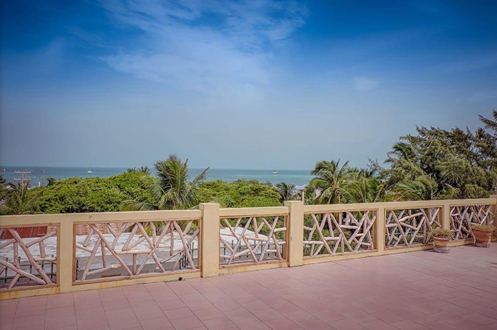 Caye Caulker Plaza Hotel 外观 照片