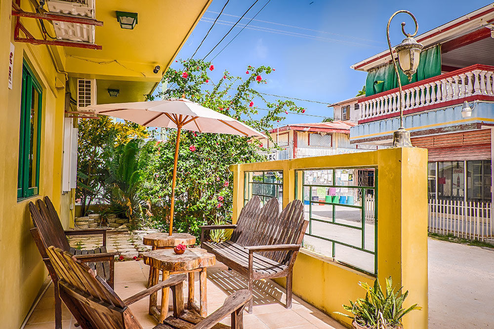 Caye Caulker Plaza Hotel 外观 照片