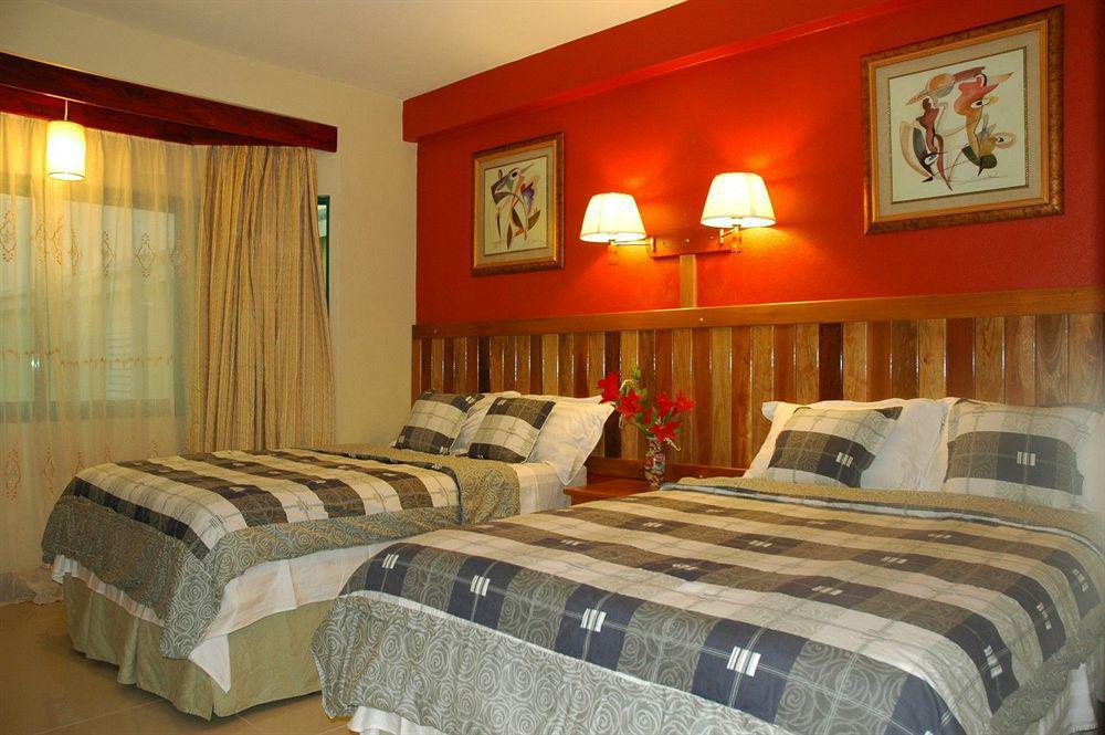 Caye Caulker Plaza Hotel 外观 照片